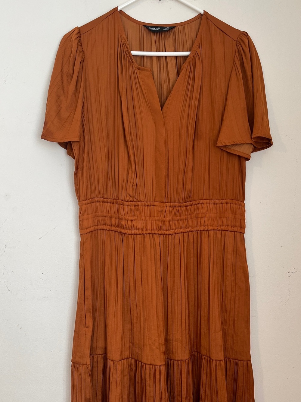 Simply Vera Vera Wang Burnt Orange Pleated Dress Size M Light with Pockets